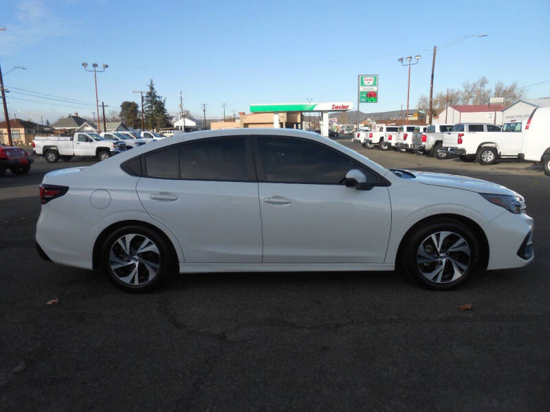 2023 Subaru Legacy Premium