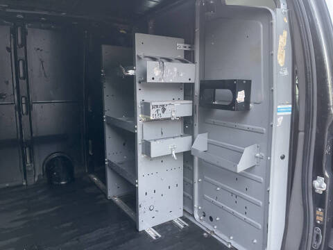 2017 Chevrolet Express 2500