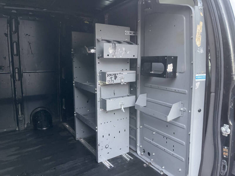 2017 Chevrolet Express 2500