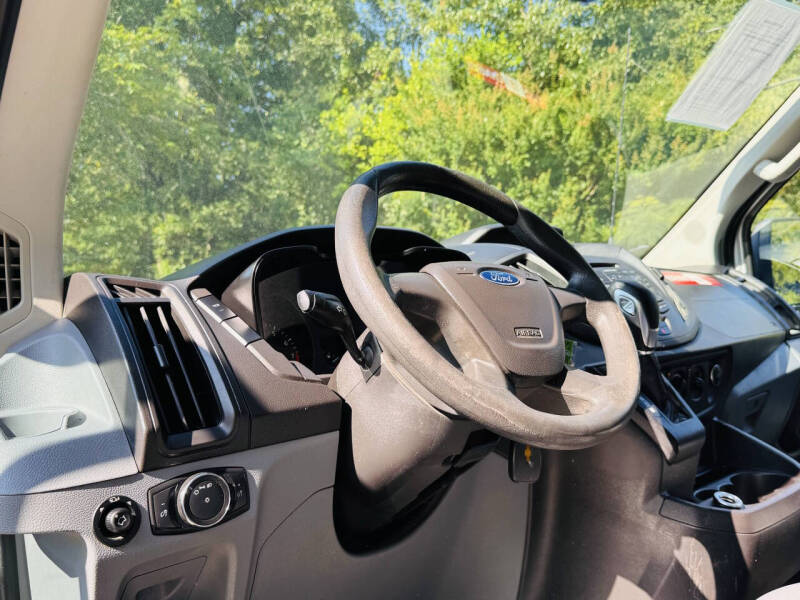 2019 Ford Transit 150