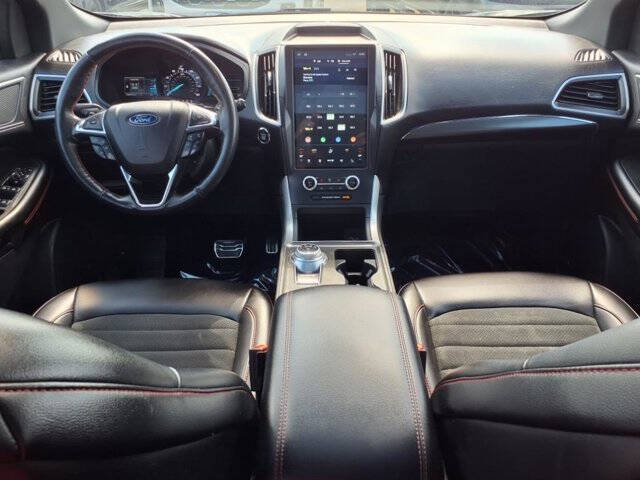2022 Ford Edge ST-Line