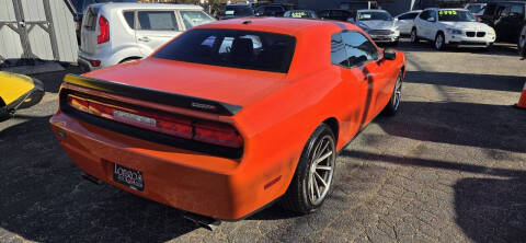 2010 Dodge Challenger SRT8