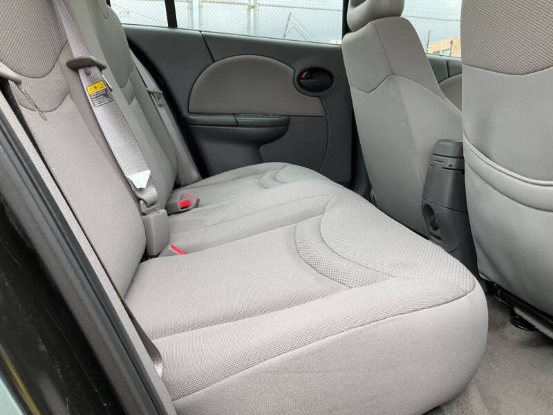 2003 Saturn Ion 2