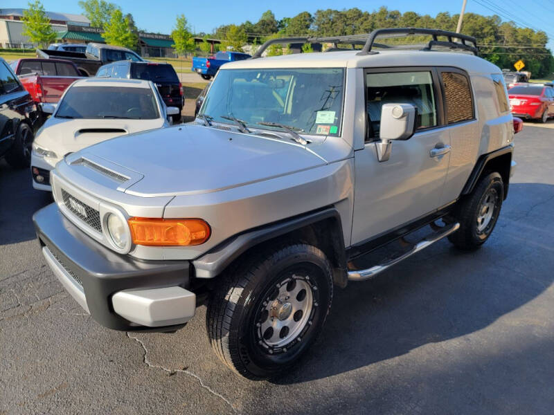 2007 Toyota FJ Cruiser for sale at Auto World of Atlanta Inc in Buford GA