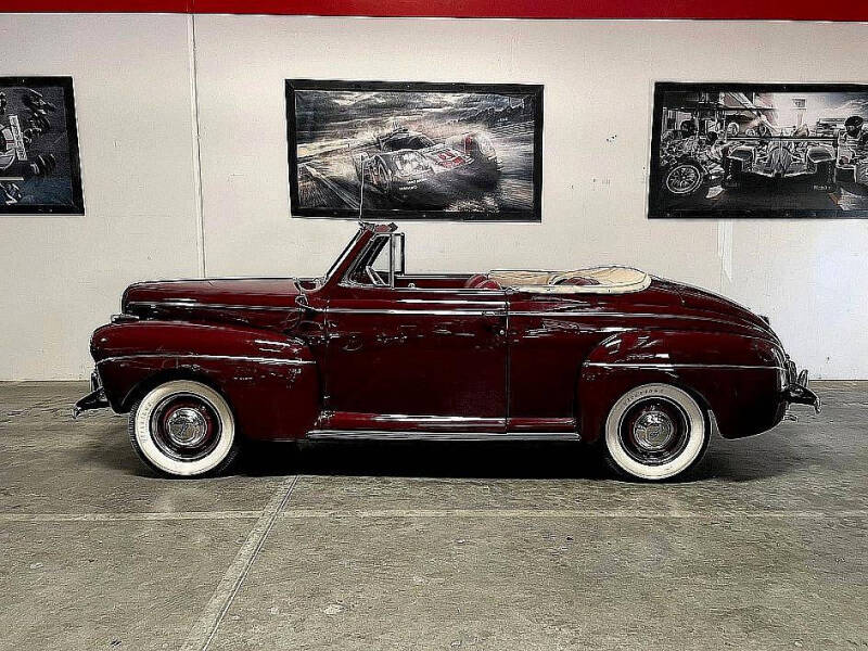 1941 Ford Super Deluxe