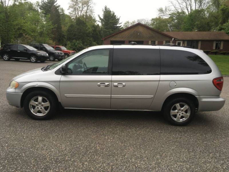 2006 Dodge Grand Caravan for sale at Lou Rivers Used Cars in Palmer MA