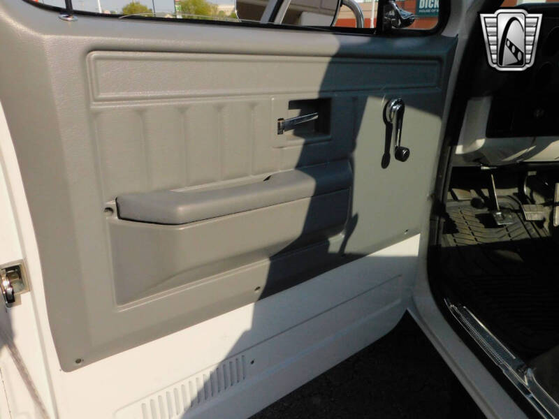 1987 Chevrolet R/V 10 Series