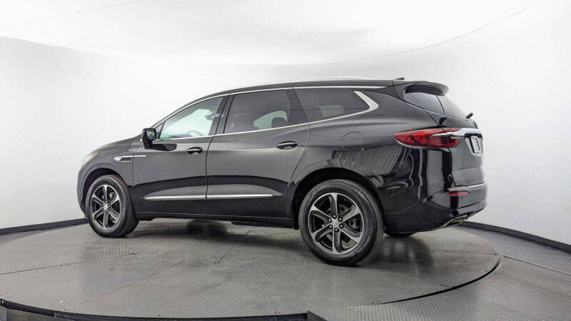 2021 Buick Enclave Essence