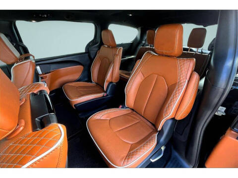 2024 Chrysler Pacifica Pinnacle