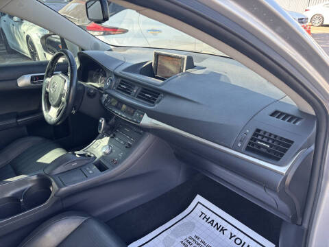 2011 Lexus CT 200h Premium