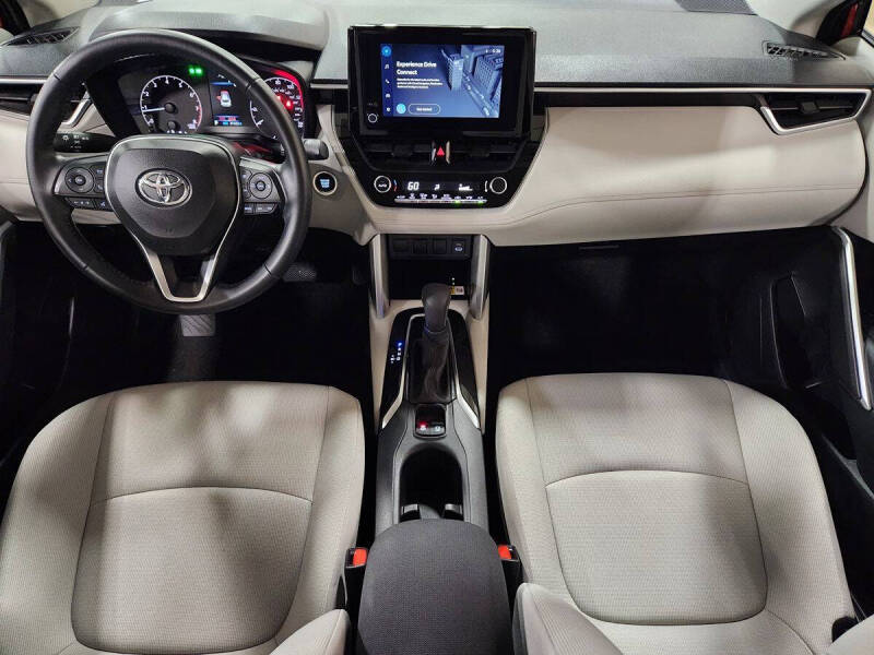 2023 Toyota Corolla Cross LE