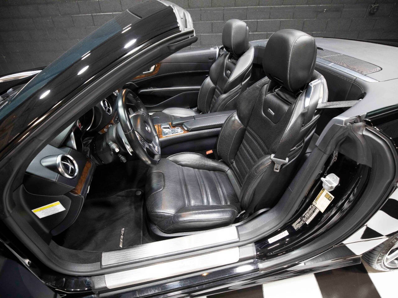 2013 Mercedes-Benz SL-Class 39