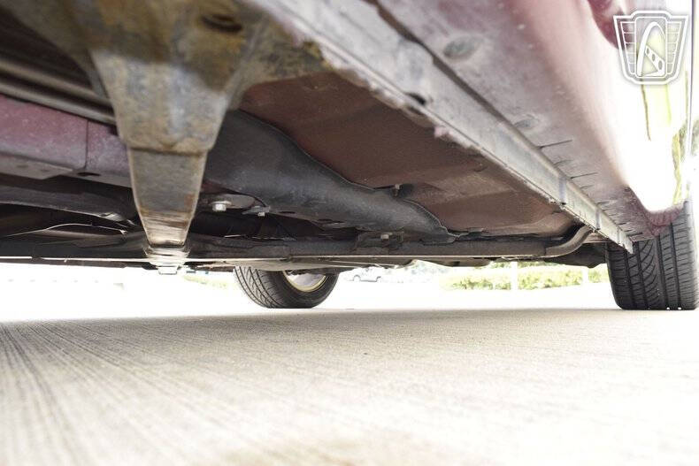 2004 Ford Thunderbird Deluxe