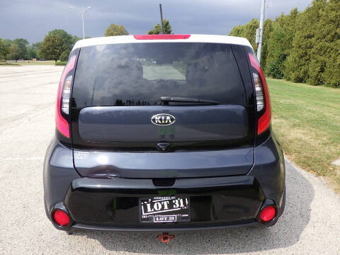 2016 Kia Soul +
