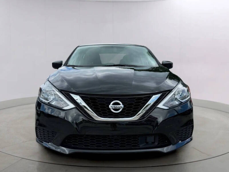 2019 Nissan Sentra S photo 2