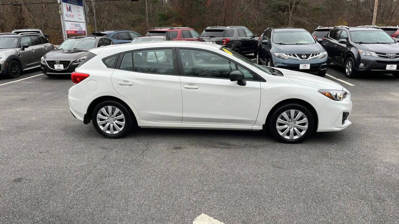 2019 Subaru Impreza 2.0i