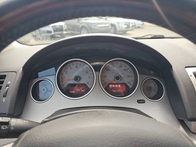 2011 Volkswagen Routan