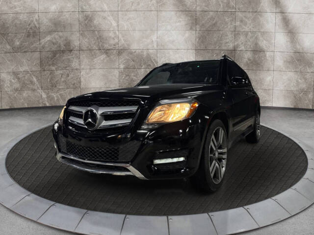 2015 Mercedes-Benz GLK for sale at Autokingzusa in Dearborn, MI