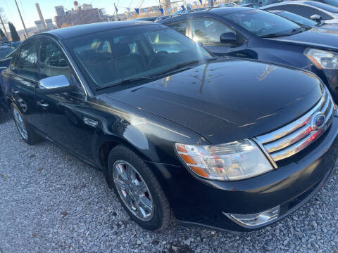 2009 Ford Taurus for sale at Trocci's Auto Sales in West Pittsburg PA
