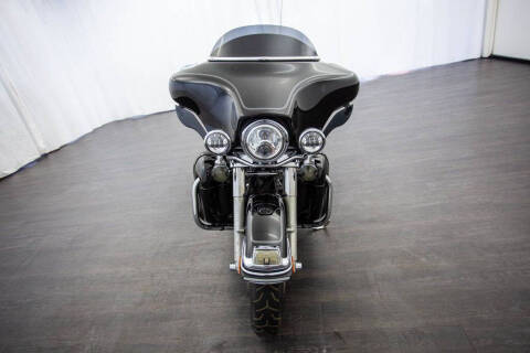 2010 Harley-Davidson FLHTC