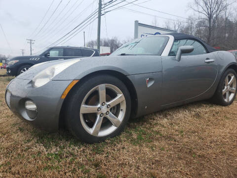 2007 Pontiac Solstice for sale at Car Guys in Lenoir NC