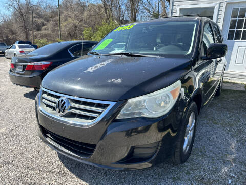 2011 Volkswagen Routan for sale at Motley's Auto World in Danville VA
