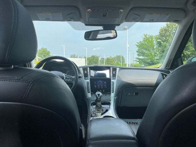 2020 Infiniti Q50 17