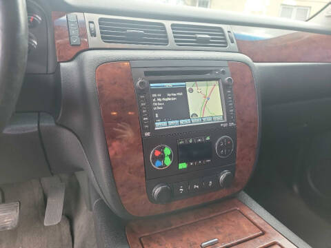 2013 Chevrolet Suburban LTZ