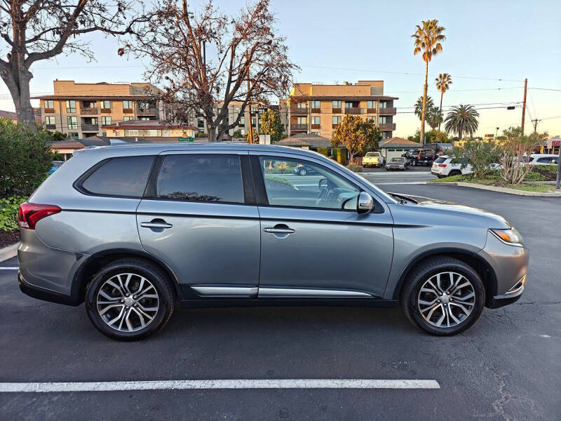 2018 Mitsubishi Outlander SE