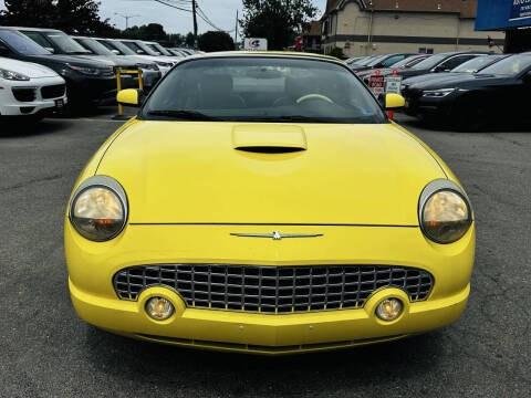 2002 Ford Thunderbird Deluxe