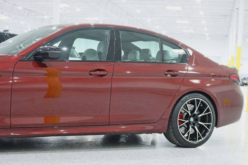 2023 BMW M5