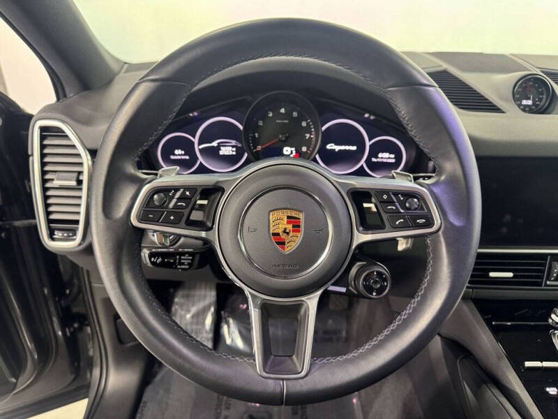 2023 Porsche Cayenne