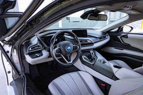 2017 BMW i8