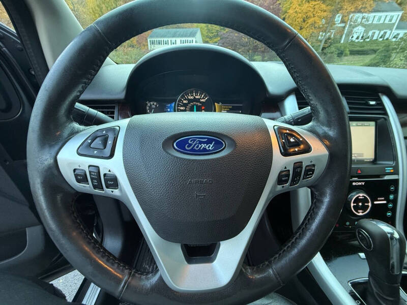 2014 Ford Edge Limited photo 23