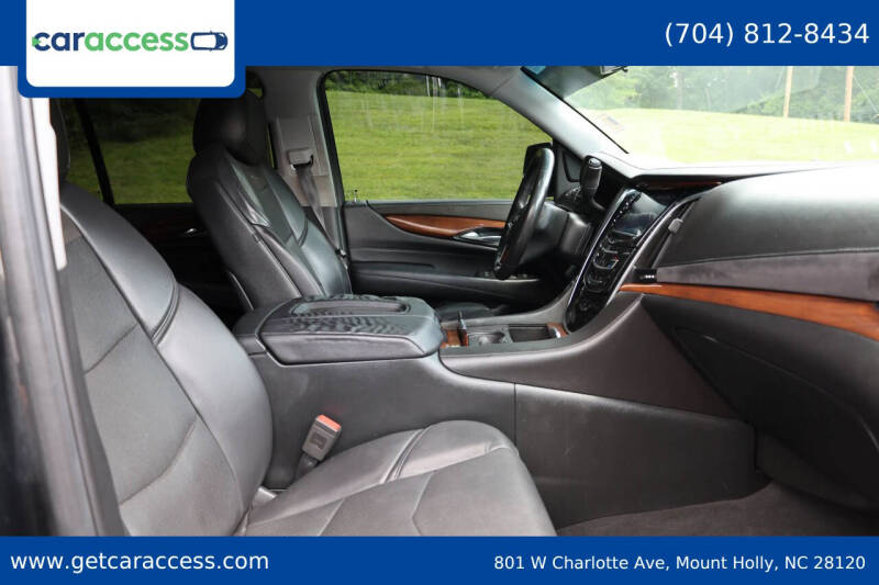 2017 Cadillac Escalade Luxury