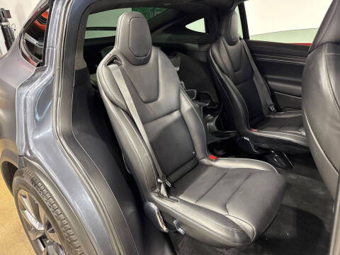 2022 Tesla Model X Plaid