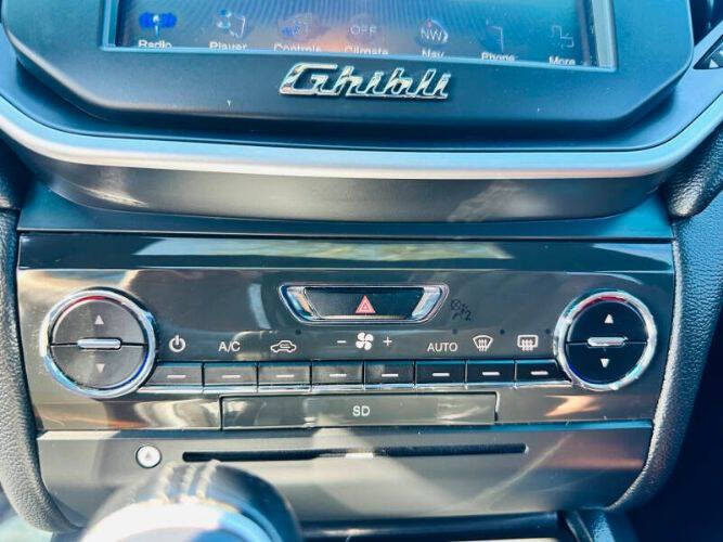 2016 Maserati Ghibli