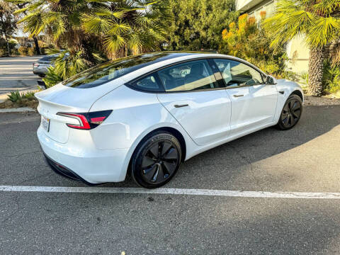 2025 Tesla Model 3 Long Range