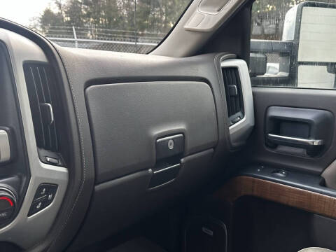 2017 GMC Sierra 3500HD