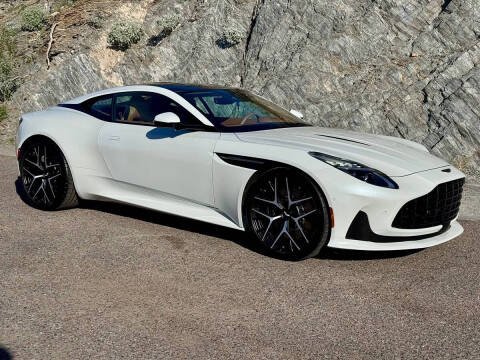 2025 Aston Martin DB12 V8