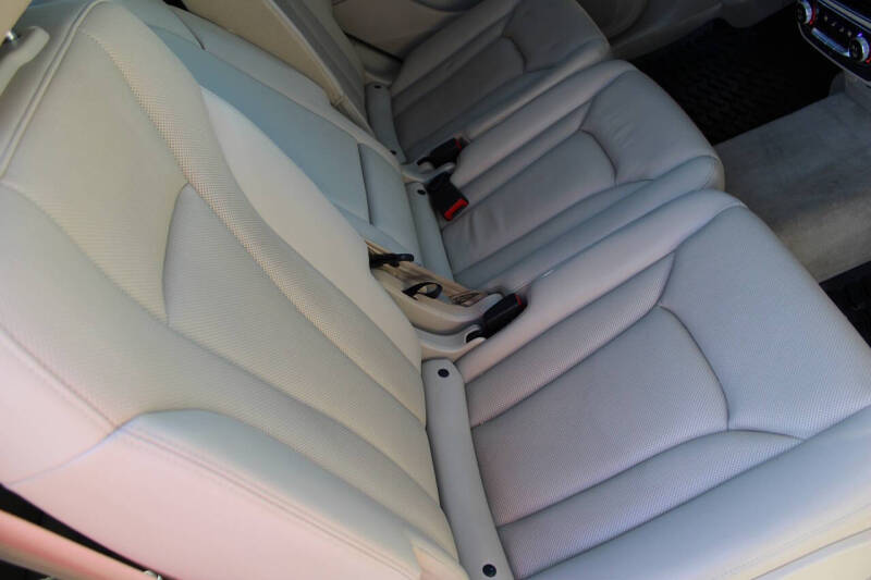 2018 Audi Q7 2.0T quattro Premium Plus