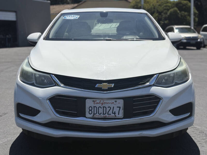 2018 Chevrolet Cruze LS Auto