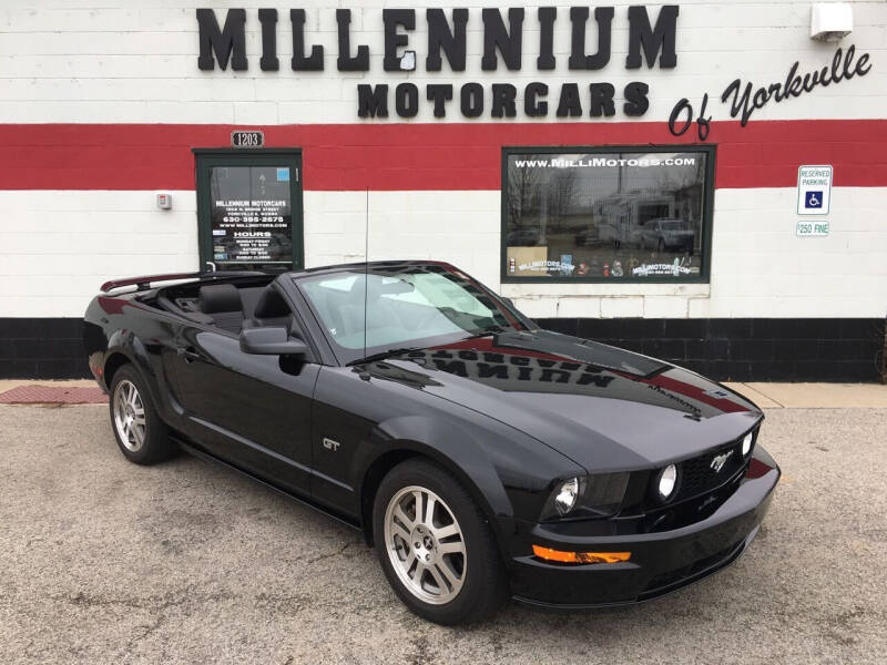 2006 Ford Mustang for sale at Millennium Motorcars in Yorkville IL