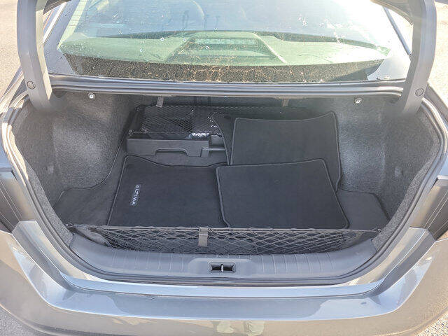 2020 Nissan Altima 2.0 Platinum