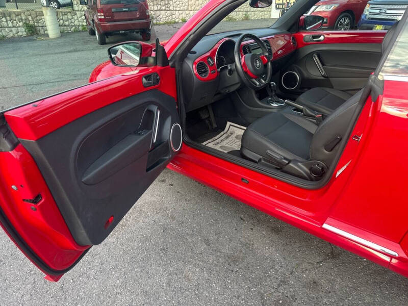 2013 Volkswagen Beetle Convertible