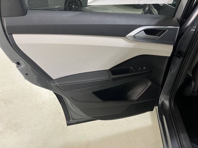 2026 Volkswagen Taos SE 4Motion