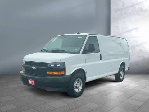 2023 Chevrolet Express 2500