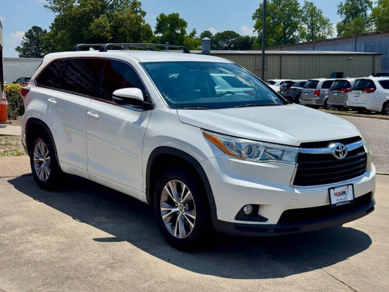 2016 Toyota Highlander LE Plus