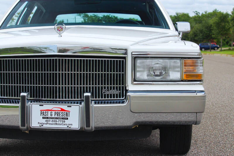 1990 Cadillac Brougham
