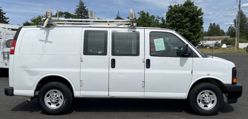 2017 Chevrolet Express 2500